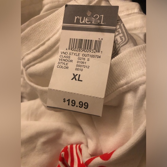 OUT KAST GRAPHIC TEE…. “UNISEX” - Picture 6 of 7